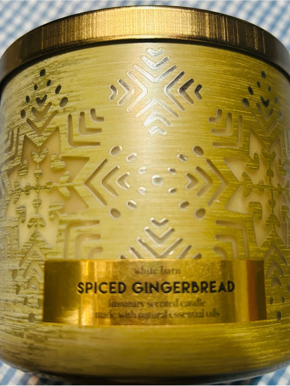 White Barn Spiced Gingerbread Candle